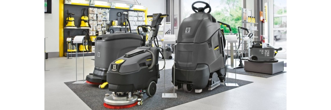 Comac_Ultra_100